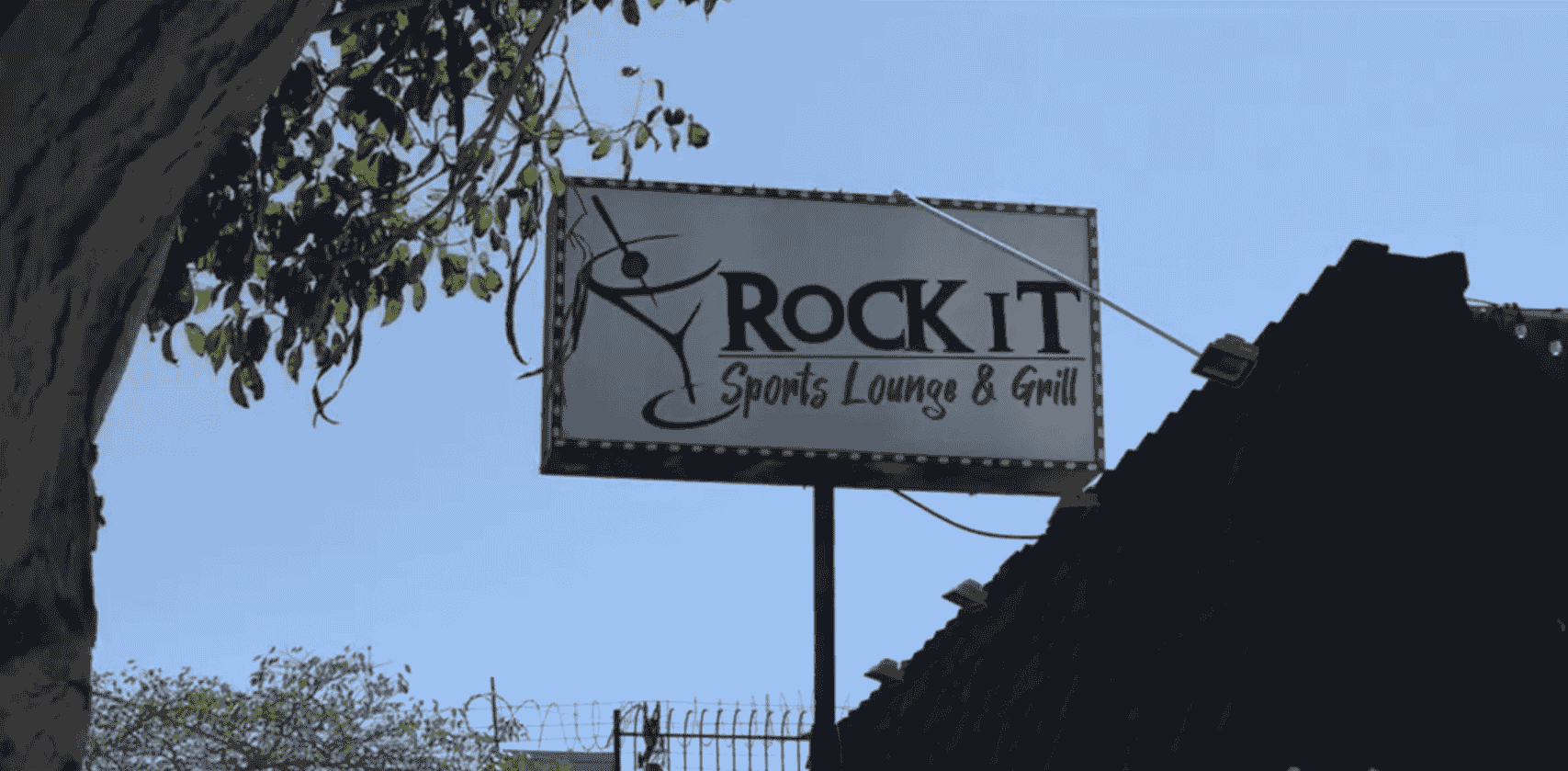 Rock It Sports Lounge & Grill