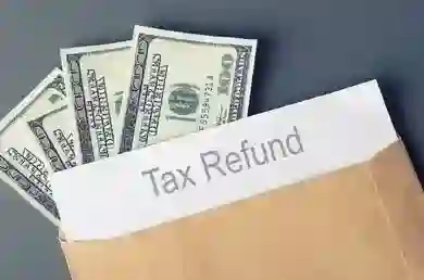 Tax Rebates [Photo: Shutterstock]