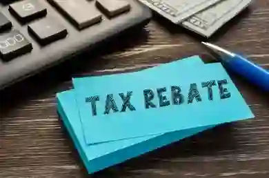 Tax Rebates [Photo: Shutterstock]