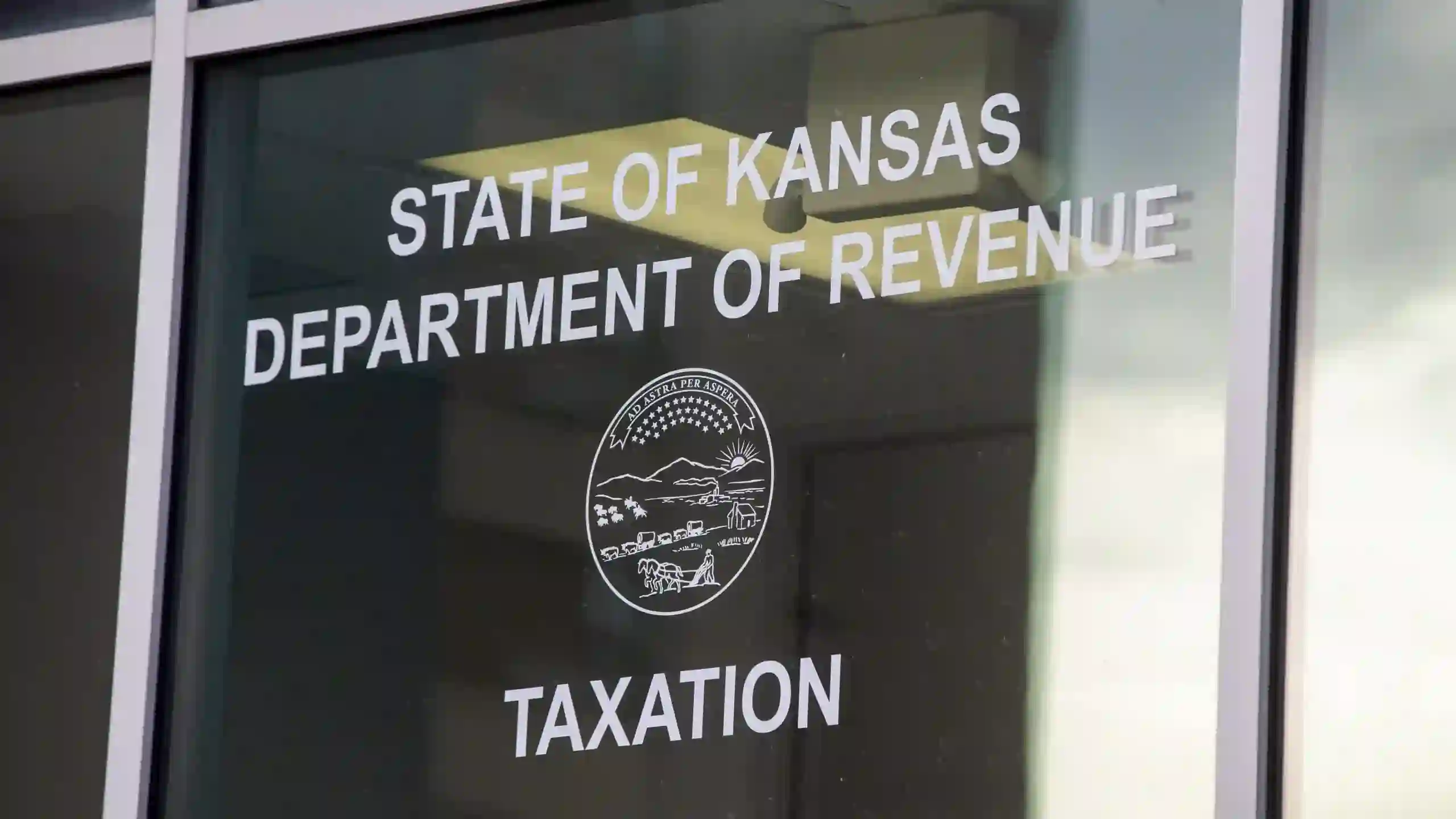 Kansas Department of Revenue [Photo: www.cjonline.com]