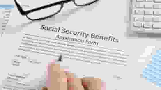Social Security Benefits Application [Photo: CEPR]