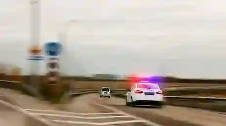 Police Car Chase [Photo: Shutterstock]