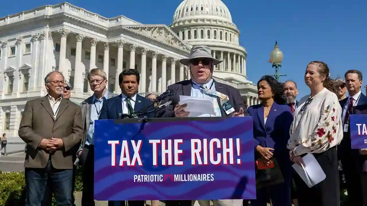 Patriotic Millionaires Demand for More Taxes on Rich [Photo: Fox News]