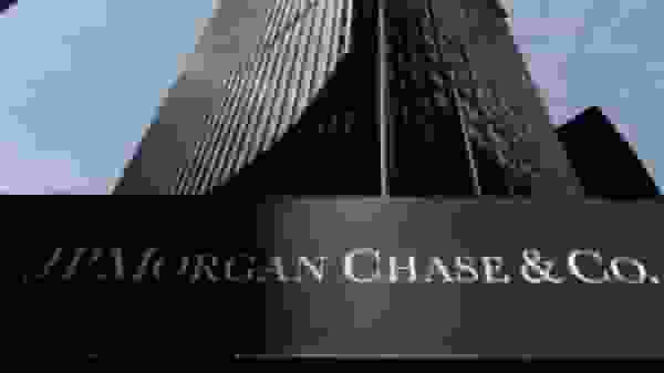 A U.S. judge on Monday granted preliminary approval to JPMorgan's $290 million settlement with women who said Jeffrey Epstein abused them. (Photo: Tele Trader)