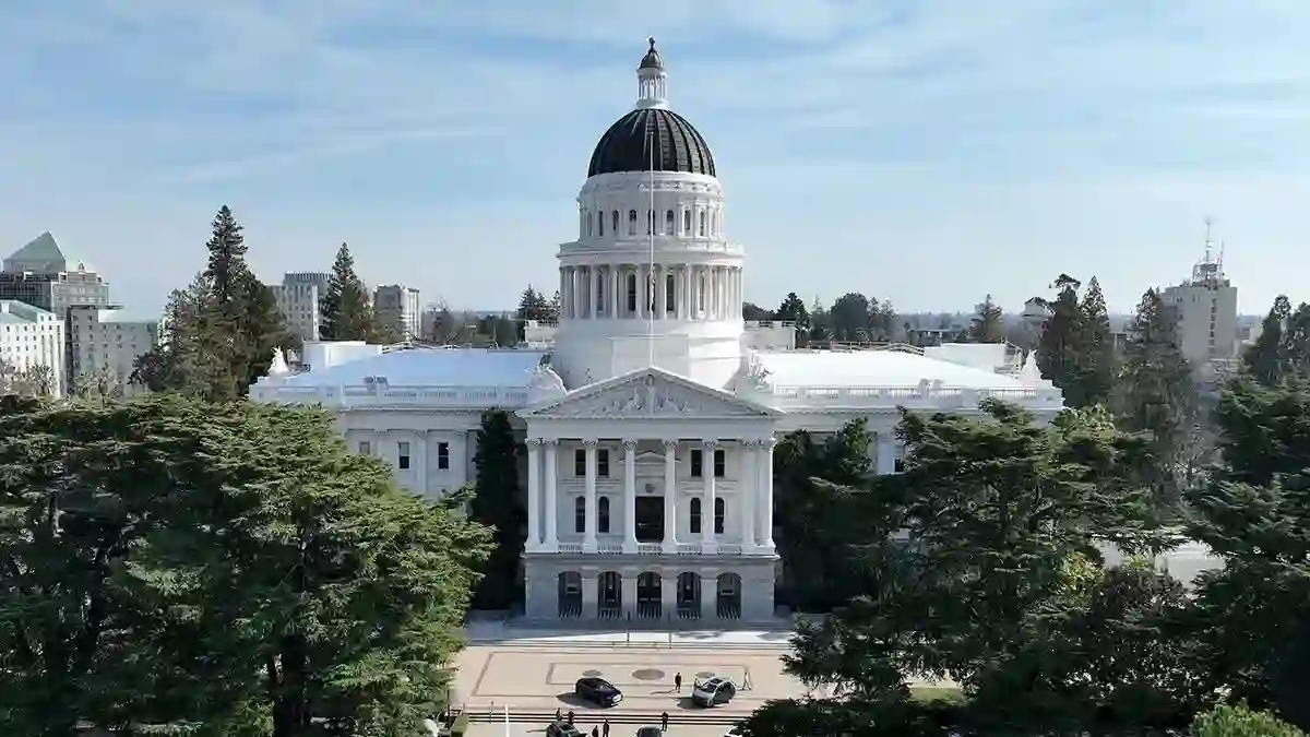 California Bill Will Fine School Districts