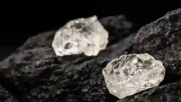 Kimberlites Eruption: Explosive Origins of Earth's Surprising Diamonds! (Photo: Mood Belle)