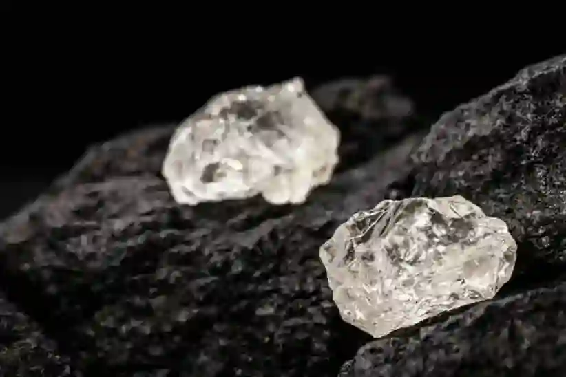 Kimberlites Eruption: Explosive Origins of Earth's Surprising Diamonds! (Photo: Mood Belle)