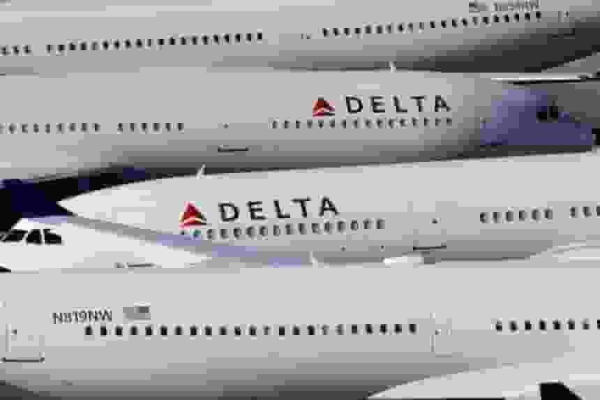 Delta Passengers Stranded