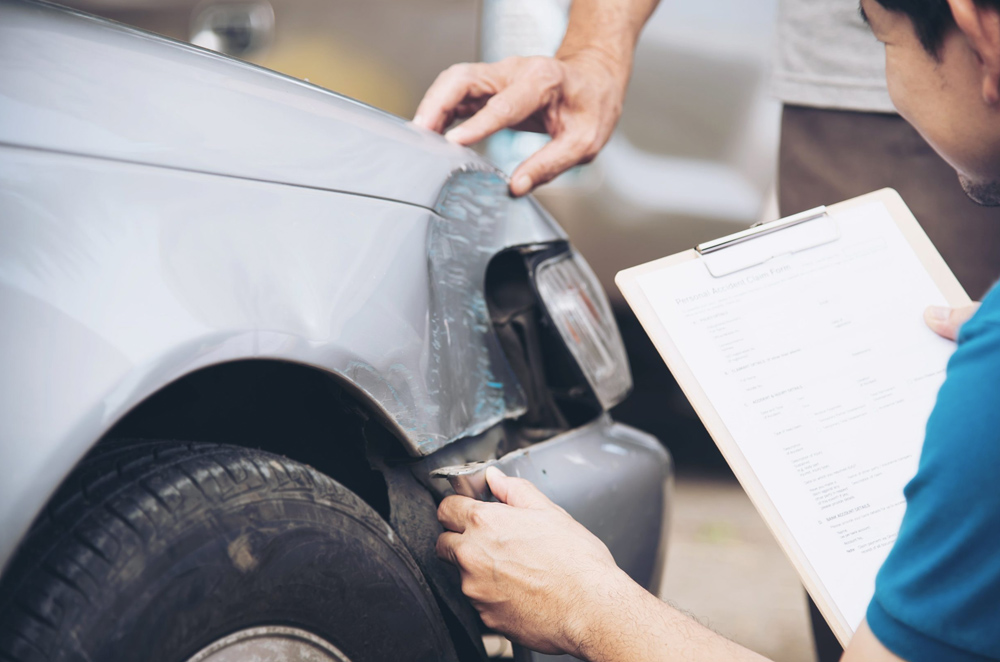 Check out the importance of having a car repair insurance. (Photo: AutoDeal)