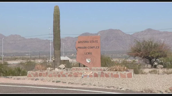 Ex-Arizona prison guard accused of trafficking drugs or contraband